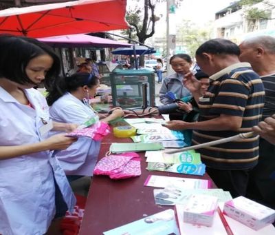 共享健康資源，共建和諧家庭——黔南州各地積極開展2017年“世界精神衛生日”服務活動